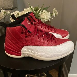 Jordan 12s. Size 12 Great Condition